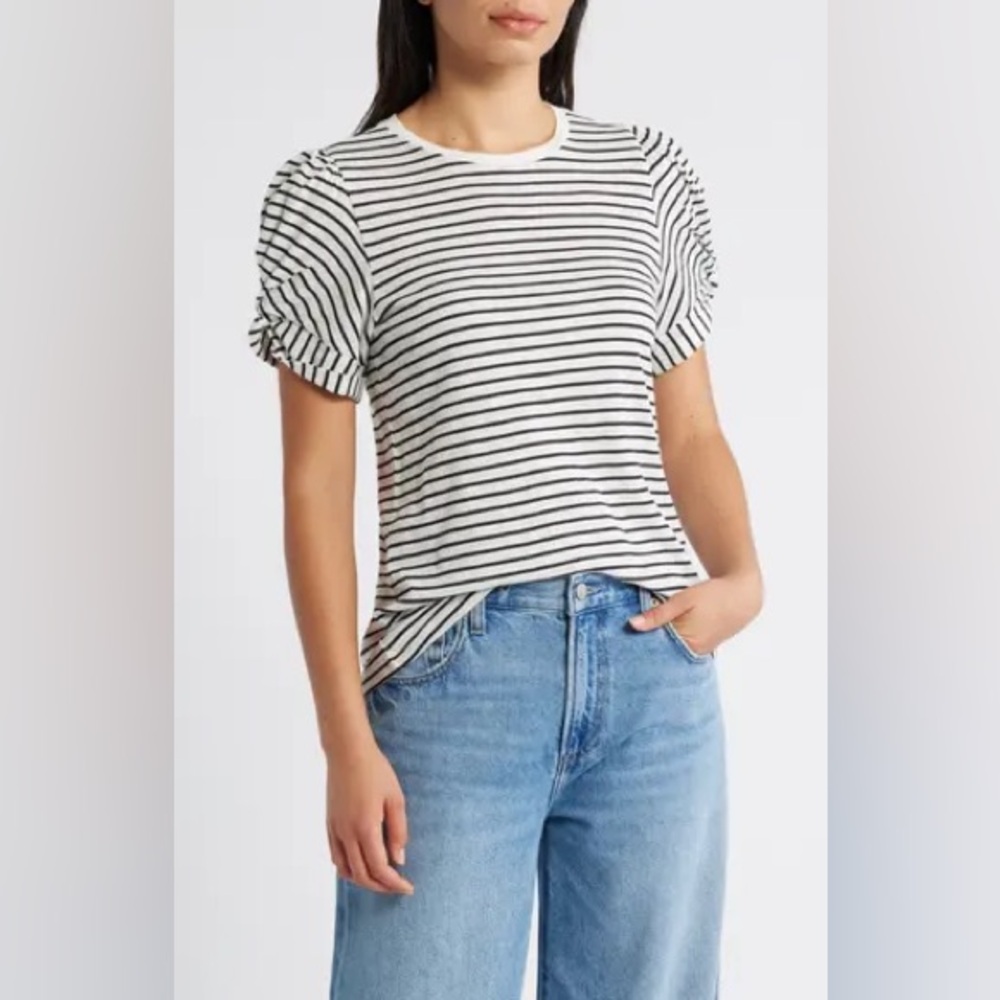 Caslon Stripe Twist Sleeve T-Shirt Women’s Size Small